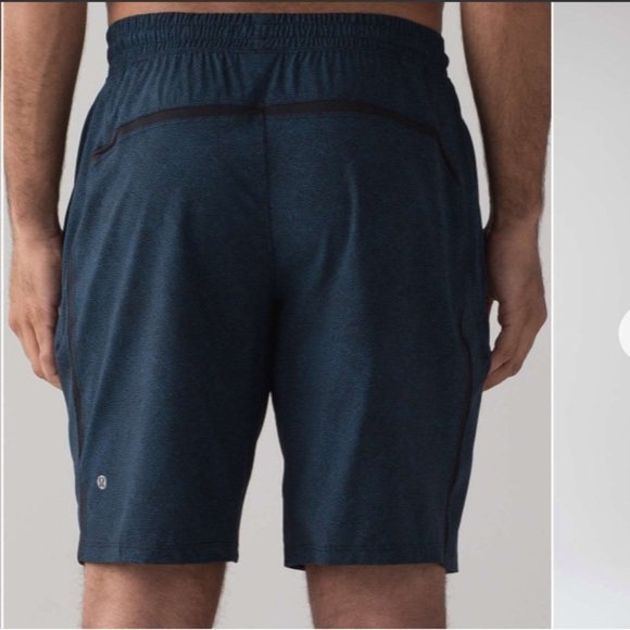 lululemon athletica Other - Lululemon Men’s Medium Pyroclastic Linerless Pace Breaker‎ 9”